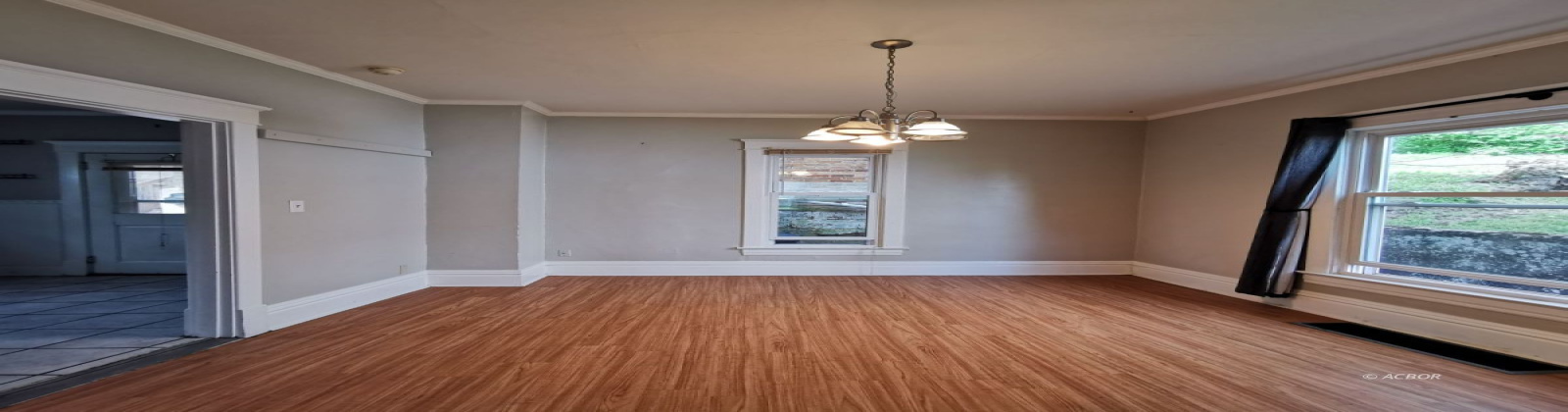 200 W State St Athens, Ohio 45701, 3 Bedrooms Bedrooms, ,1 BathroomBathrooms,Apartment,For Rent,W State,1135