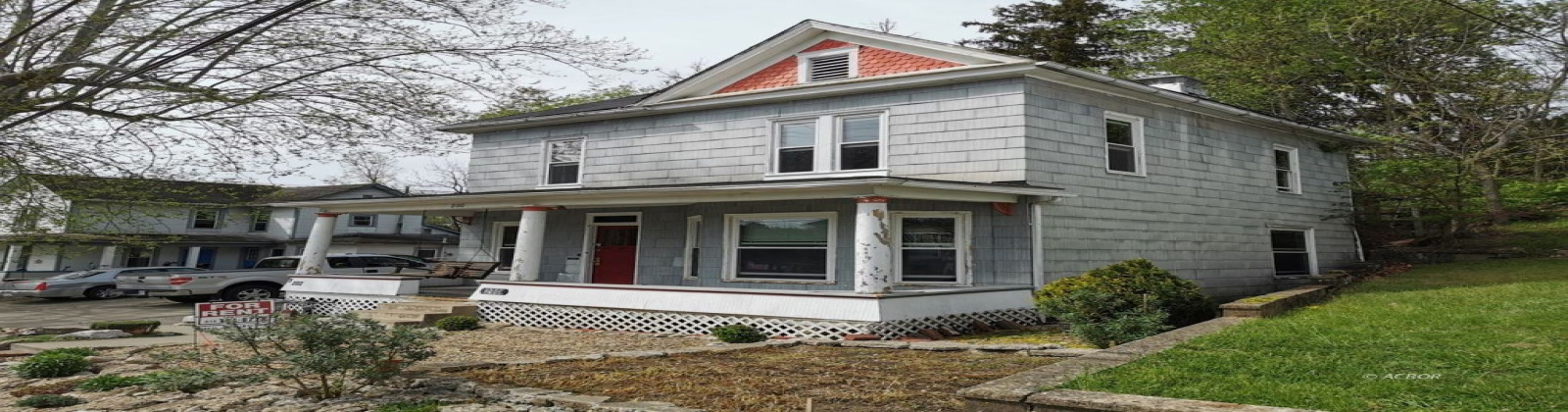 200 W State St Athens, Ohio 45701, 3 Bedrooms Bedrooms, ,1 BathroomBathrooms,Apartment,For Rent,W State,1135