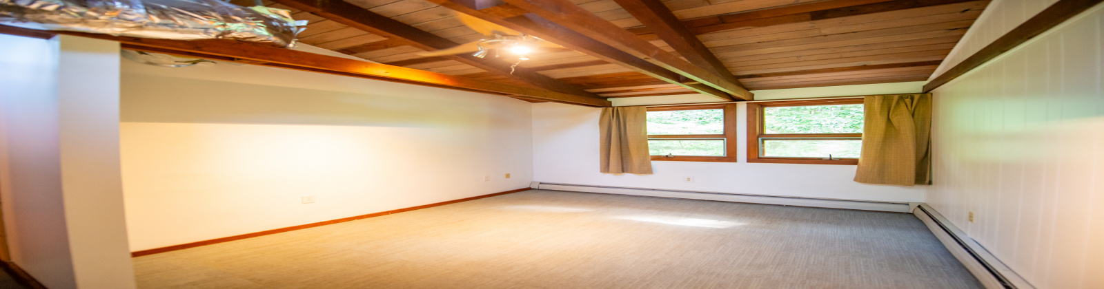 51 Madison Athens, Ohio, 4 Bedrooms Bedrooms, ,2.5 BathroomsBathrooms,Apartment,For Rent,Madison,1239