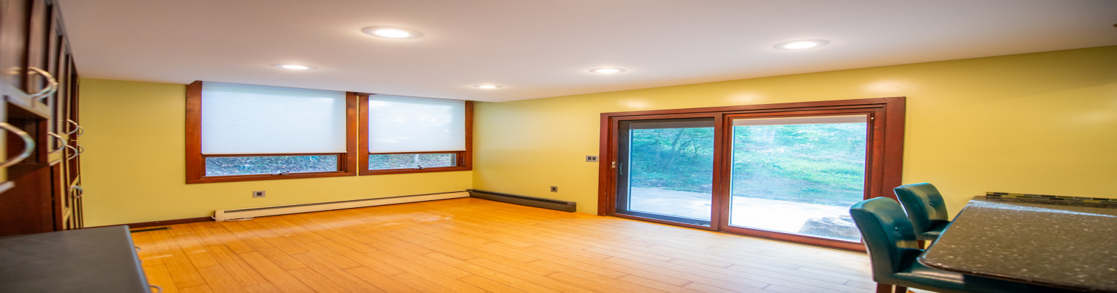 51 Madison Athens, Ohio, 4 Bedrooms Bedrooms, ,2.5 BathroomsBathrooms,Apartment,For Rent,Madison,1239