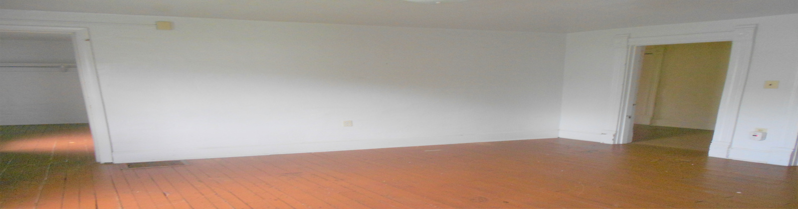 19 Hudson Ave APT 4 Athens, Ohio 45701, 1 Bedroom Bedrooms, ,1 BathroomBathrooms,Apartment,For Rent,Hudson Ave,1043